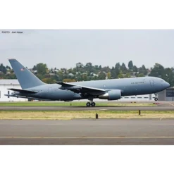 Hasegawa Boeing KC-46A Pegasus