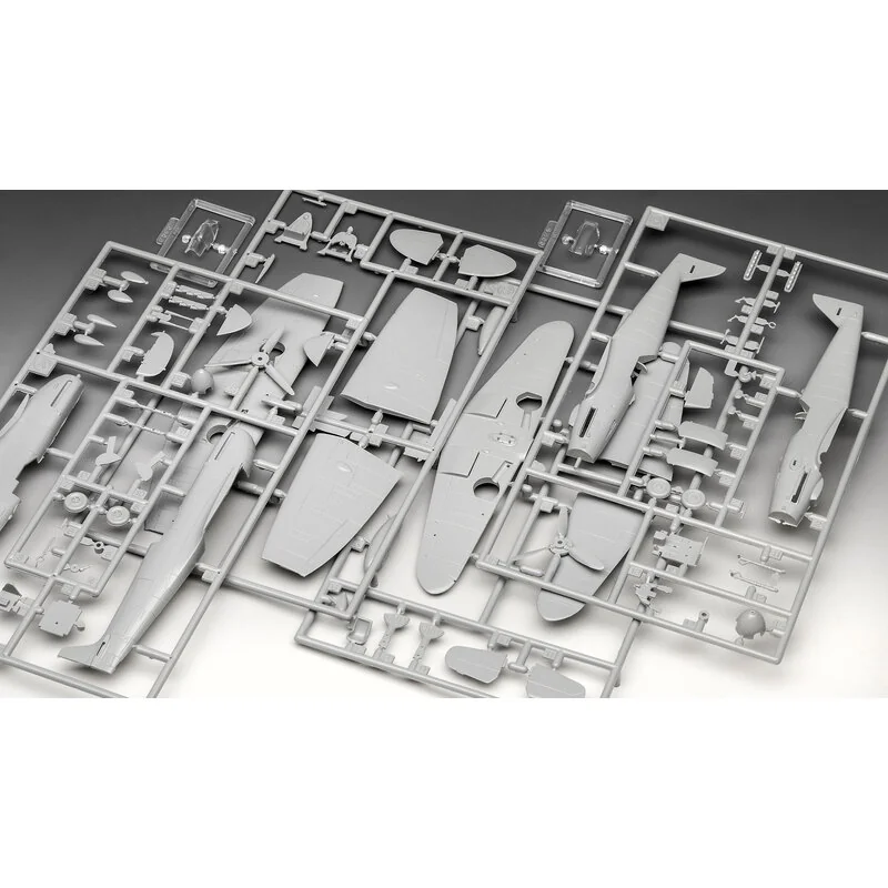 Revell GEVECHTSSET BF109G-10 & SPITFIRE - Afbeelding 16