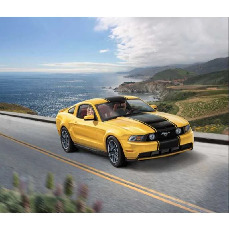 Revell 2010 Ford Mustang GT