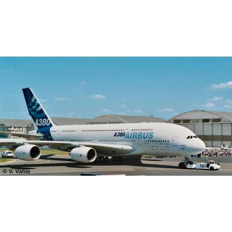Revell Airbus A380 New Livery ′First Flight′ - Afbeelding 3