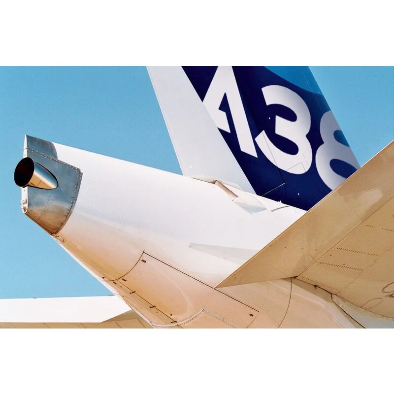 Revell Airbus A380 New Livery ′First Flight′ - Afbeelding 7